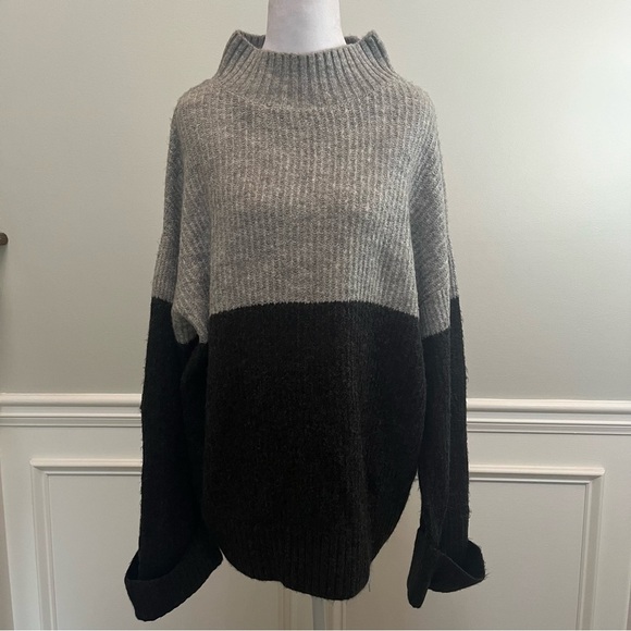 ***SOLD***Z Supply Colorblock Sweater M - Picture 4 of 10